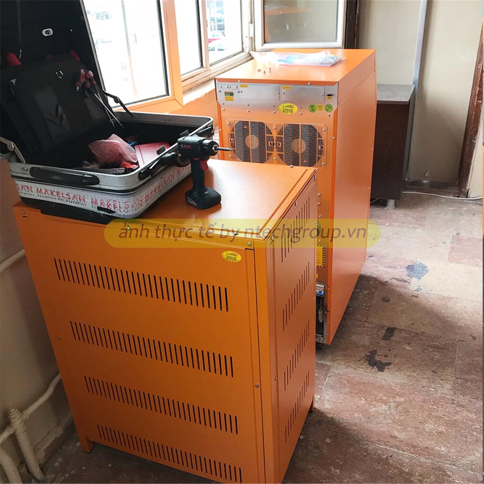 Bộ Lưu Điện UPS Online Makelsan Boxer 30kVA 3:3 Phase