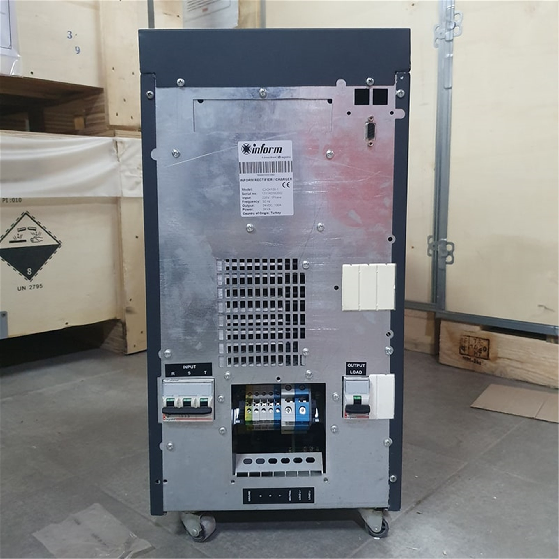 TỦ SẠC ẮC QUY INFORM 48VDC/100A